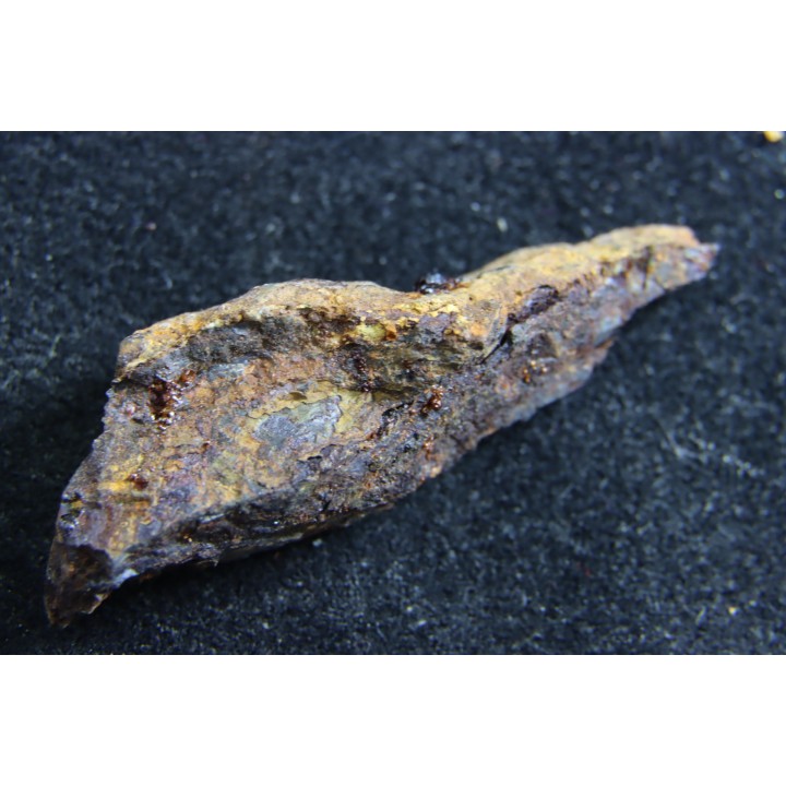 Météorite: SIDERITE iron IIIAB - SAIN AUBIN - FRANCE