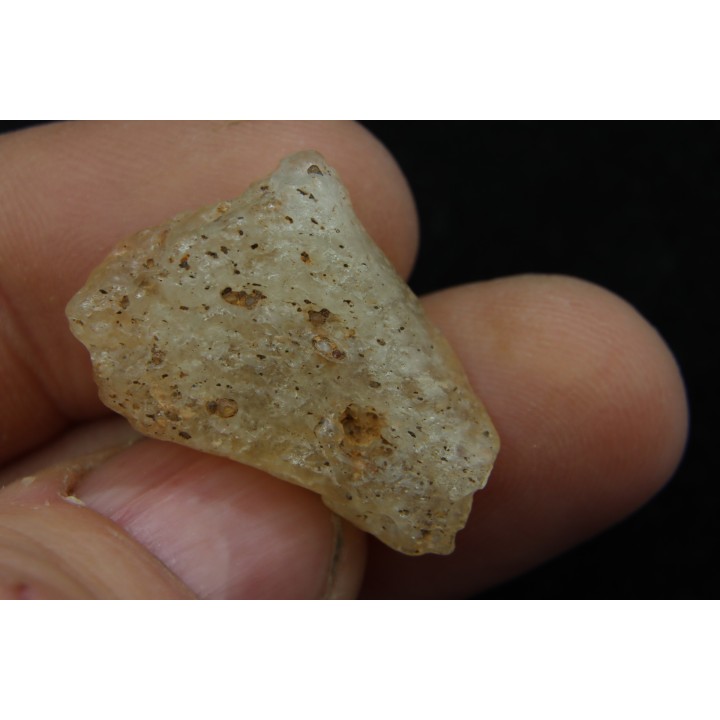 TECTITE: verre libyque