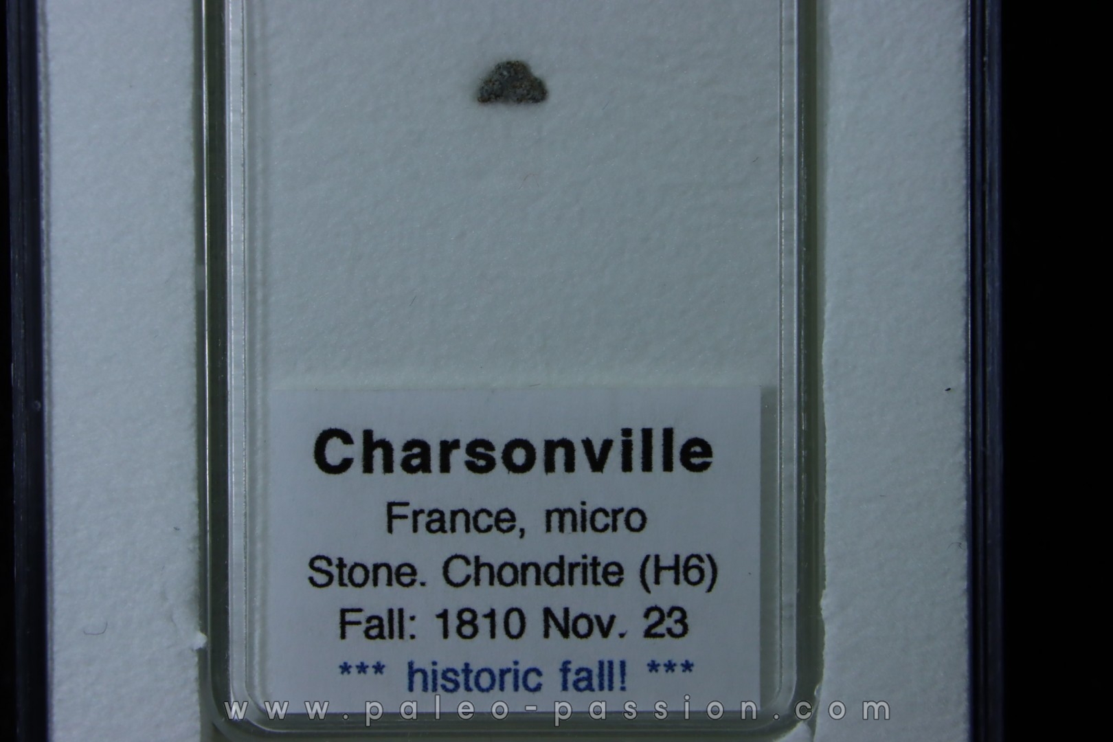 Météorite: CHONDRITE H4 - CHARSONVILLE - FRANCE