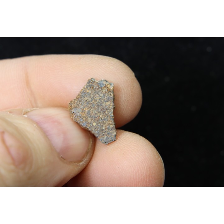 Météorite: CHONDRITE H4 - PLANCY L'ABBAYE - France