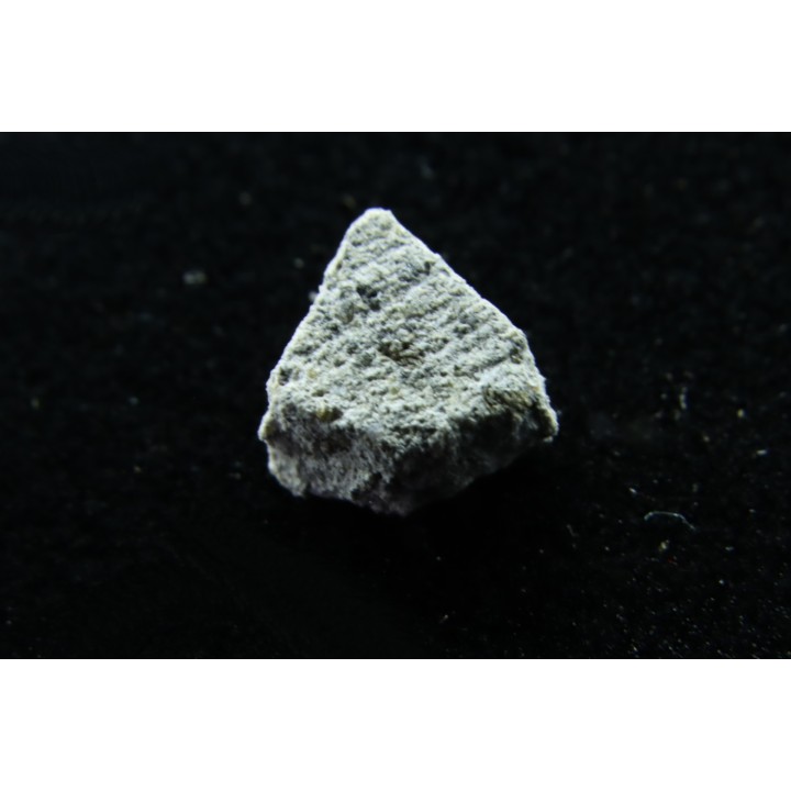 Météorite: ACHONDRITE HED HOWARDITE - LE TEILLEUL - FRANCE