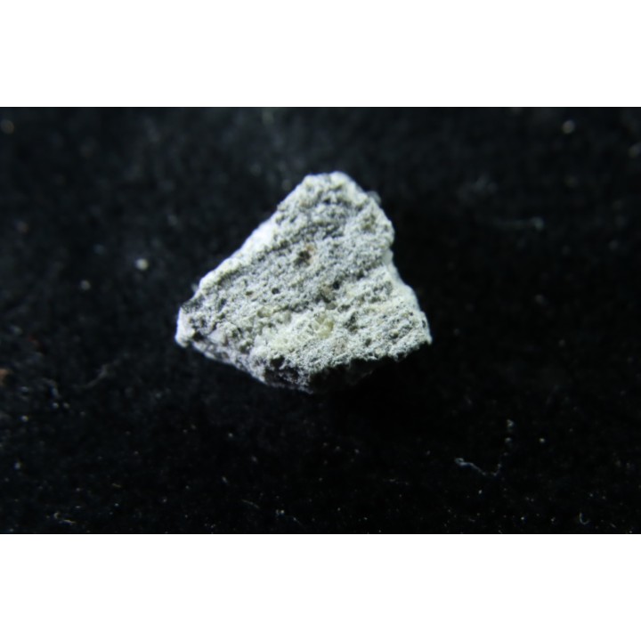 Météorite: ACHONDRITE HED HOWARDITE - LE TEILLEUL - FRANCE