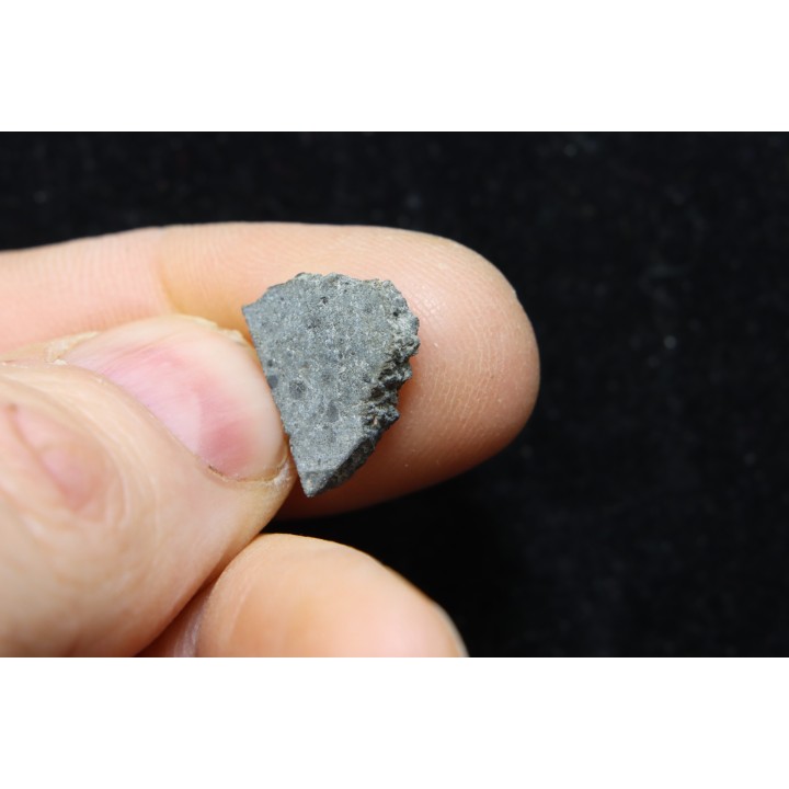 Météorite: CHONDRITE CK4 - NWA 2519