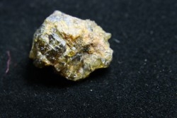 Lignite couche K-T Mexique #18 – 1 g – Allmétéorite – Pour la