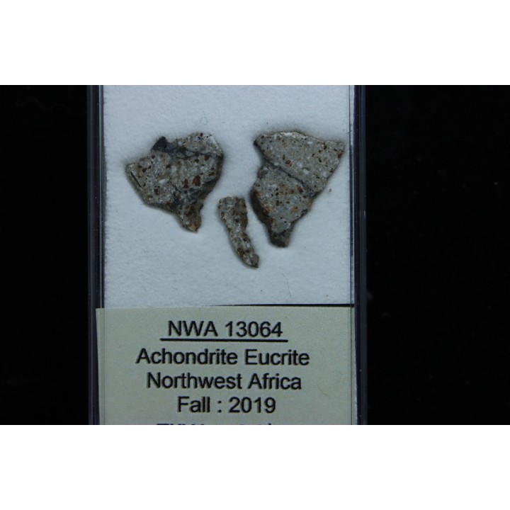 Météorite: ACHONDRITE HED EUCRITE - NWA13064