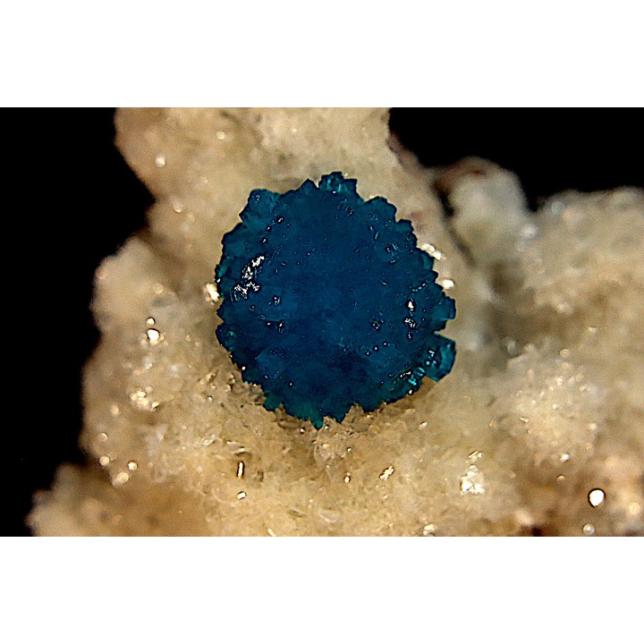Cavansite  stilbite - Wagholi, Poona, Maharashtra, India