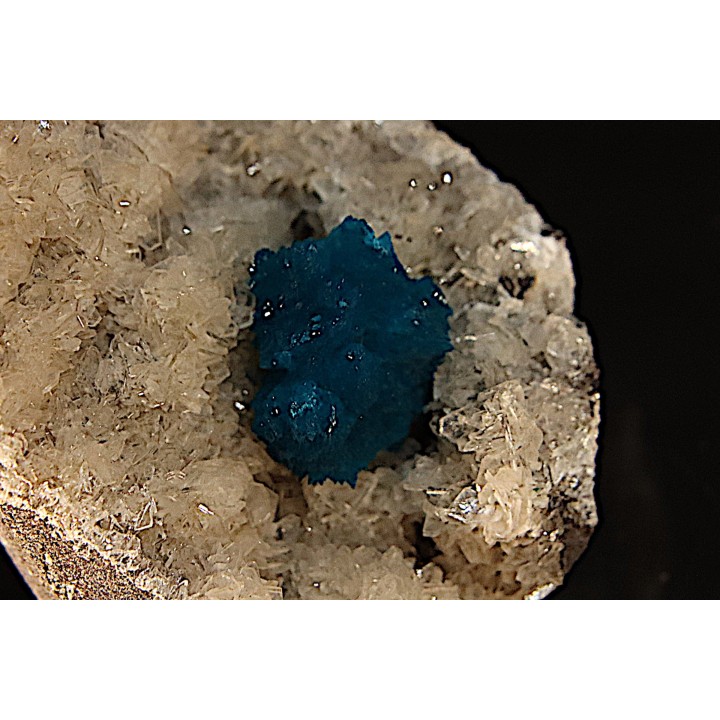 Cavansite  stilbite - Wagholi, Poona, Maharashtra, India