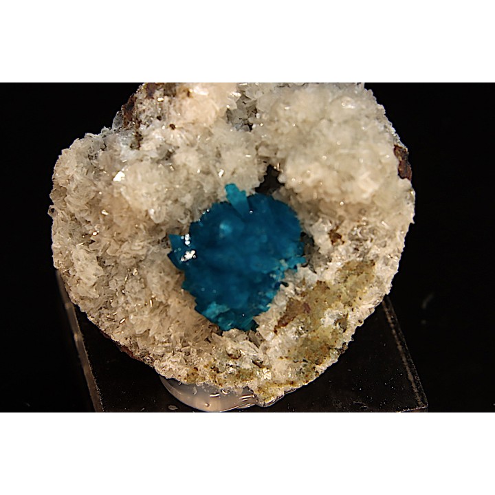 Cavansite  stilbite - Wagholi, Poona, Maharashtra, India