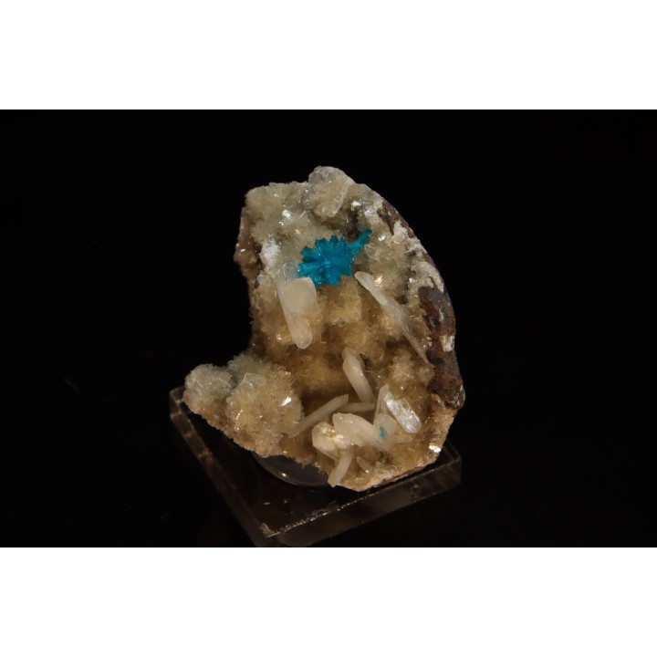Pentagonite  stilbite - Wagholi, Poona, Maharashtra, India