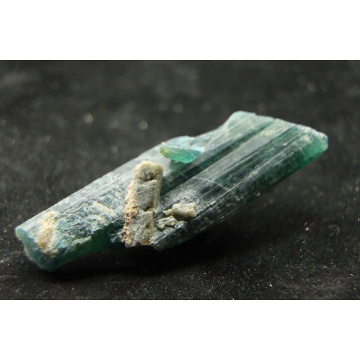 Grandidierite  Tranomaro, Madagascar