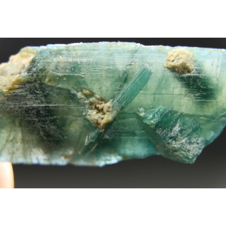 Grandidierite  Tranomaro, Madagascar