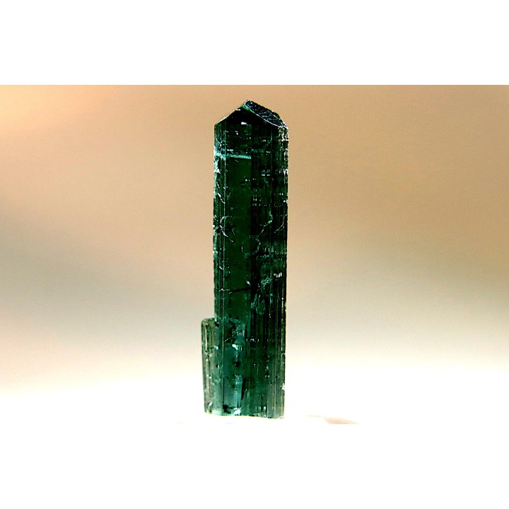 Tourmaline Elbaïte indicolite - Cruzeiro mine, Minas Gerais,  Brasil