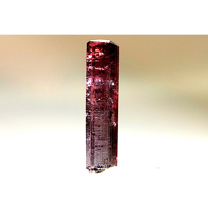 Tourmaline Elbaïte rubellite - Lavra de Sapo, Ferruginha, Minas Gerais,  Brasil
