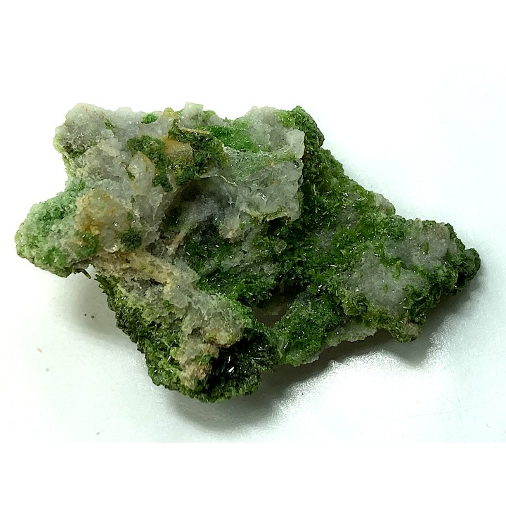 Pyromorphite et quartz - Les Farges, FRANCE