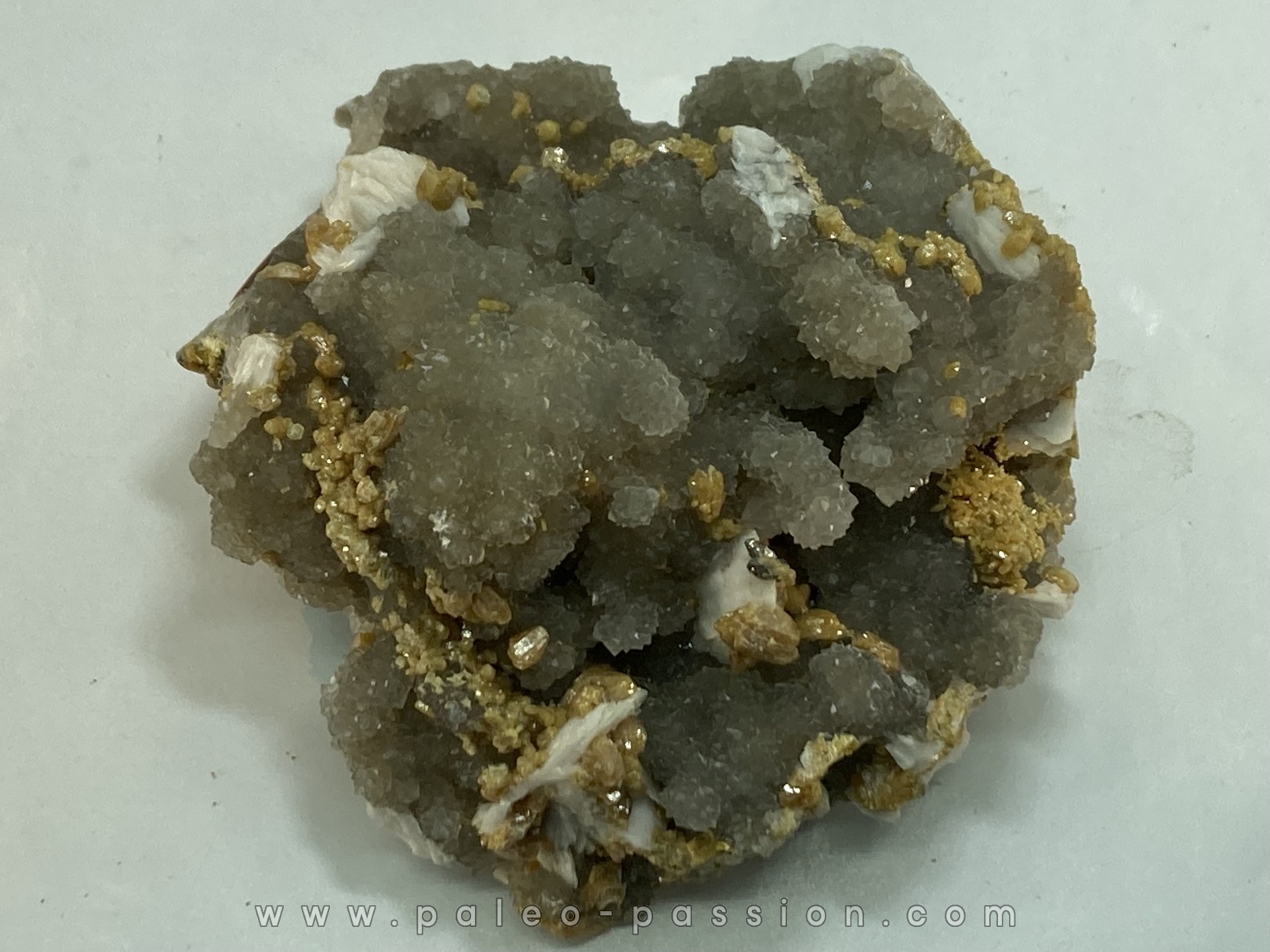 Pyromorphite, quartz et baryte - Les Farges, FRANCE