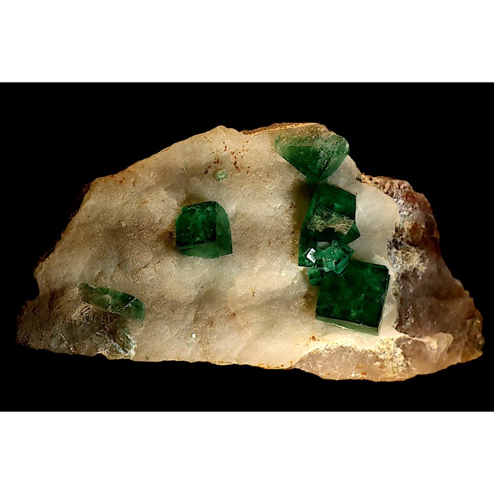 Fluorite verte sur quartz - Mandrosonoro, Ambatofinandranana, Amoroni Mania, Madagascar