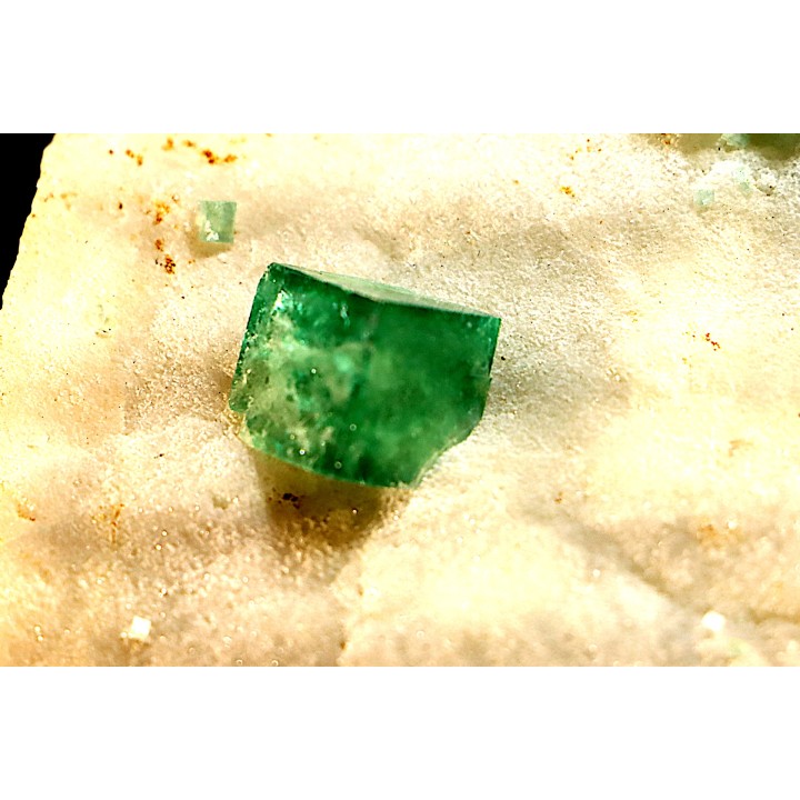 Green Fluorite on quartz - Mandrosonoro, Ambatofinandranana, Amoroni Mania, Madagascar