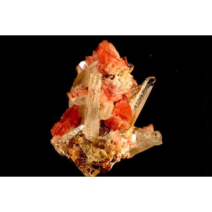 Rhodochrosite and quartz - Mine Santa Rosa, Cerro Verde Mine, Uchumayo District, Arequipa, PERU
