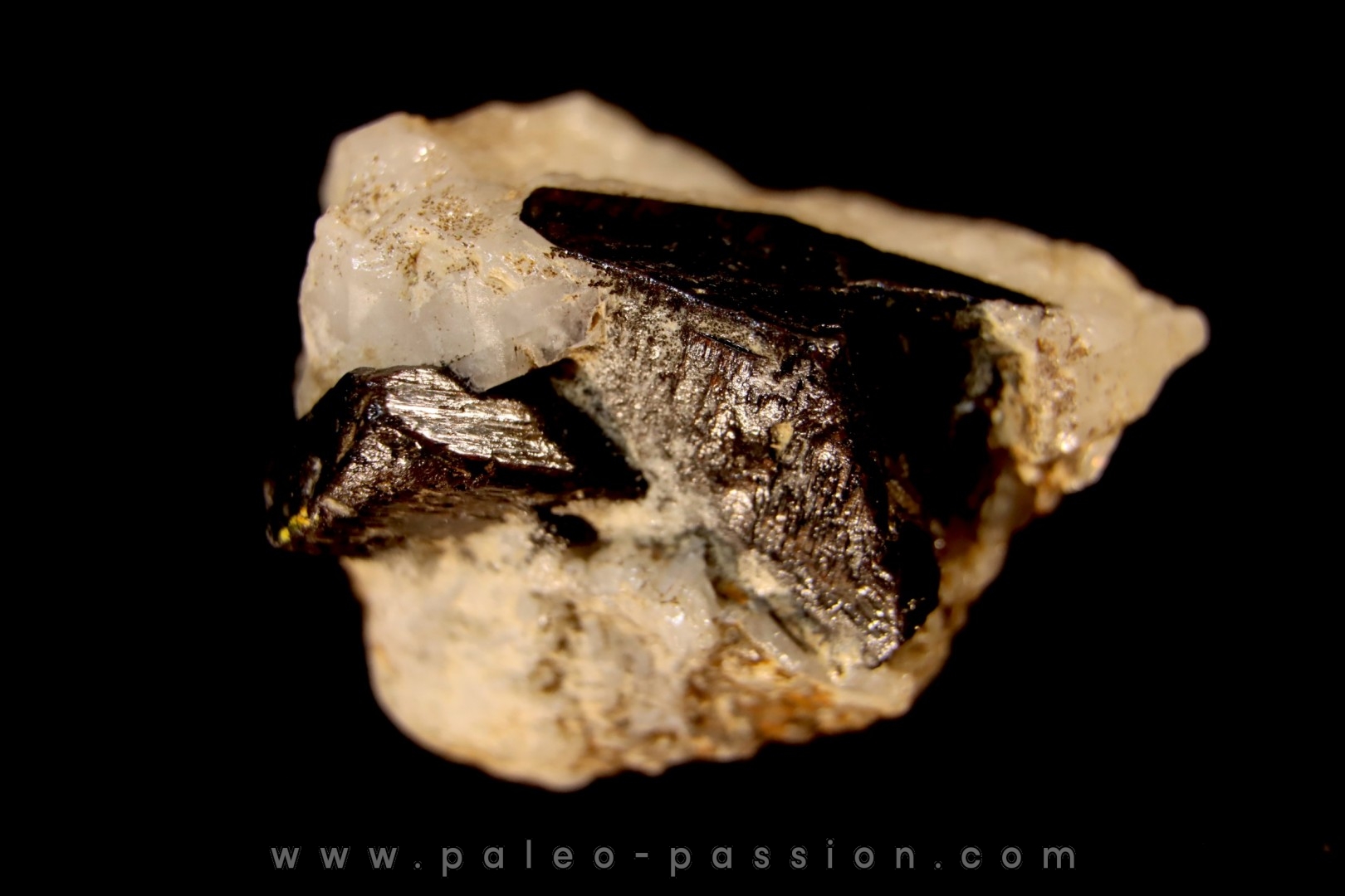 Baddeleyite - Mine Wetloo - BIRMANIE