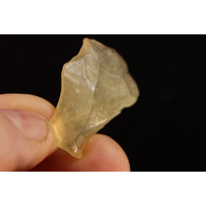 TECTITE: verre libyque - (outil taillé)