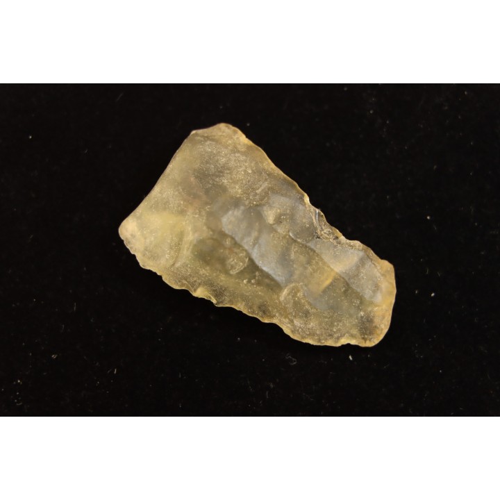 TECTITE: verre libyque - (outil taillé)