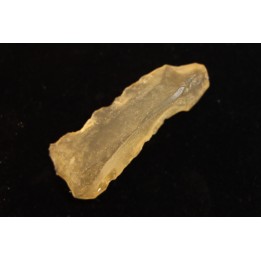 TECTITE: verre libyque - (outil taillé)