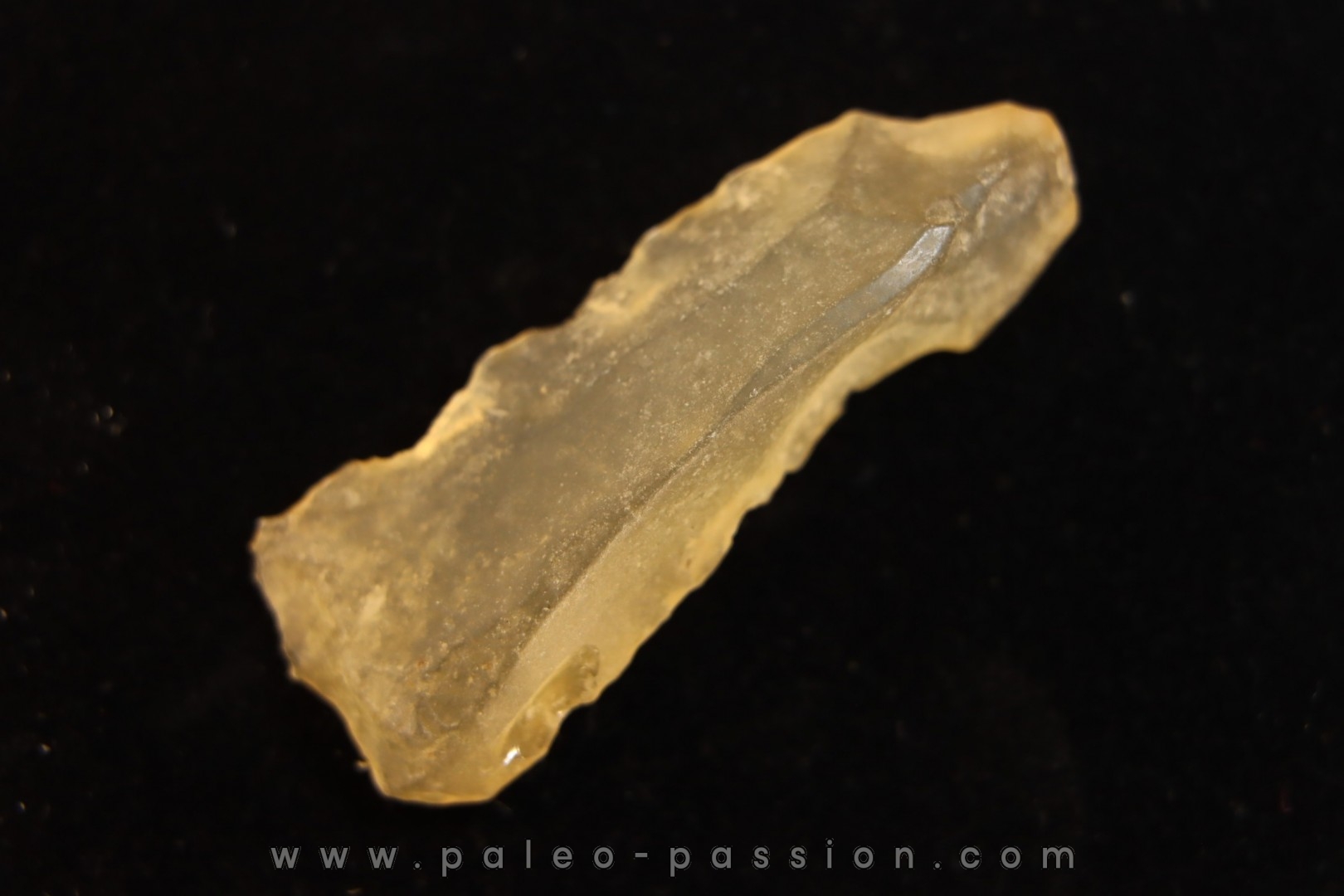 TECTITE: Libyan glass - ARTIFACT