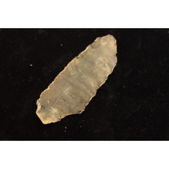 TECTITE: verre libyque - (outil taillé)