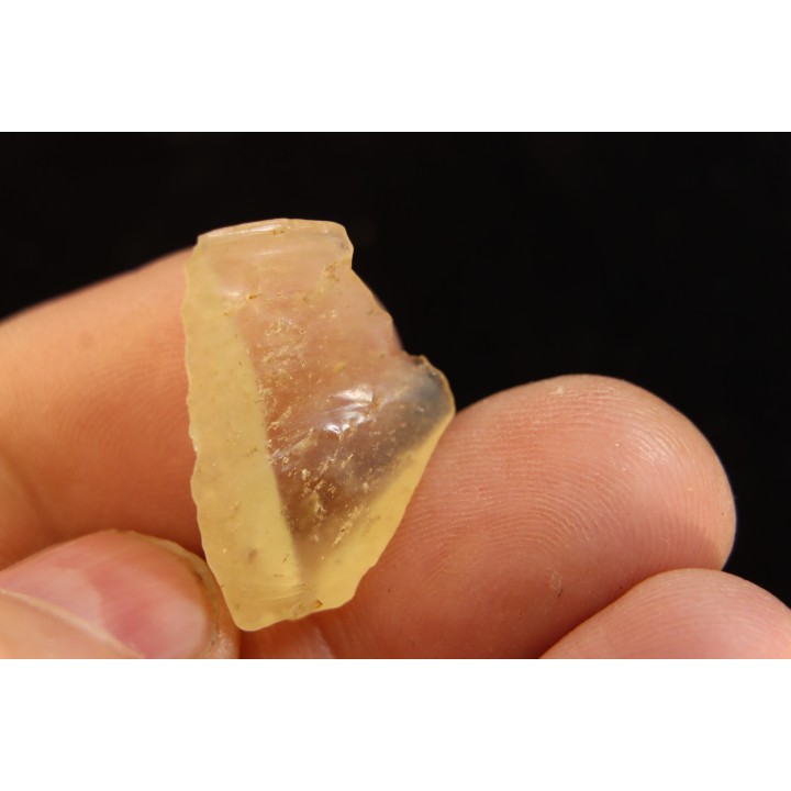 TECTITE: verre libyque - (outil taillé)