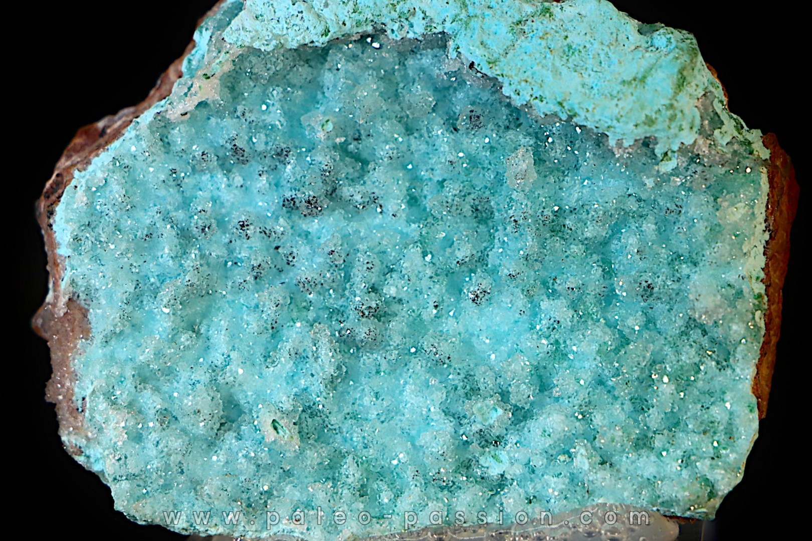 Quartz sur chrysocolle psm malachite psm barytine Mine de Tenke-Fungurume, Katanga, RD Congo