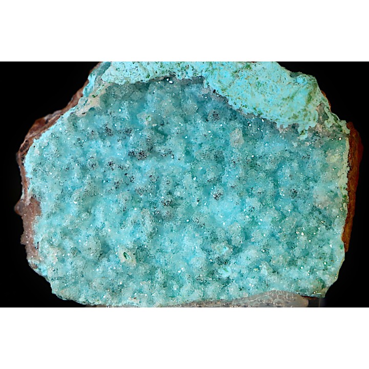 Quartz sur chrysocolle psm malachite psm  barytine   Mine de Tenke-Fungurume, Katanga, RD Congo