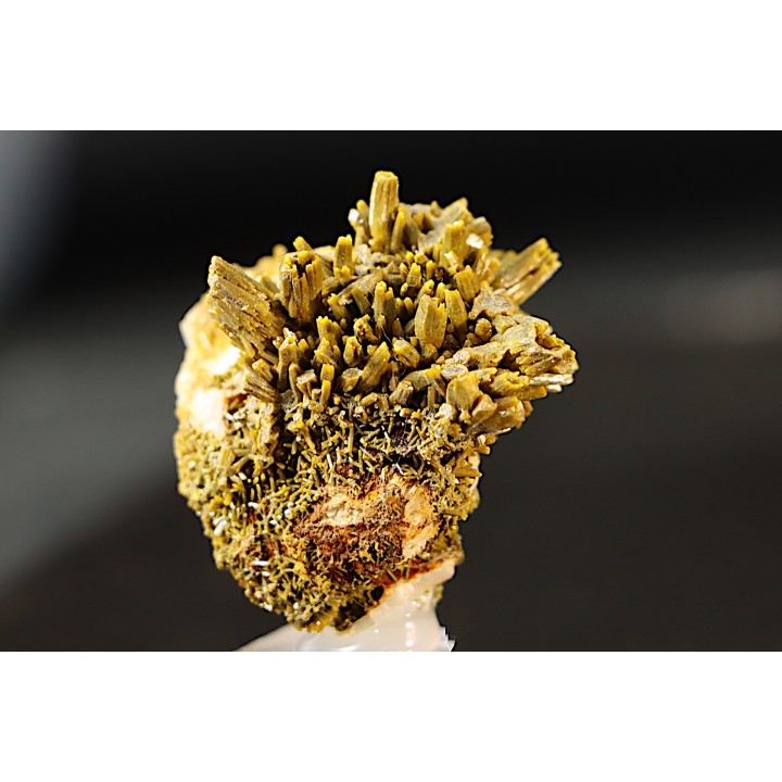 Pyromorphite "mustard touch"  Les Farges, FRANCE