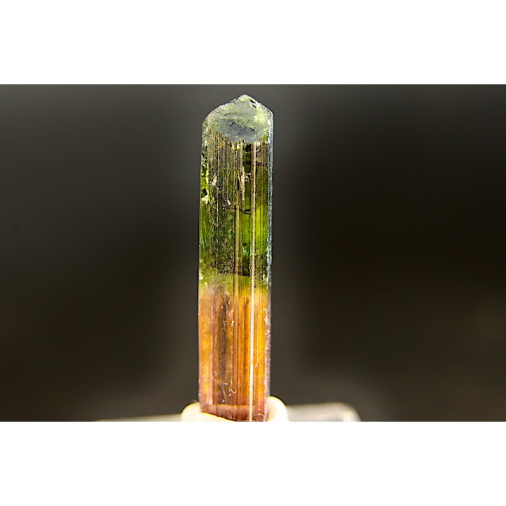 Tourmaline Elbaïte green and pink - Cruzeiro mine, Minas Gerais,  Brasil