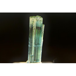 Tourmaline Elbaïte indigolite - Lavra de Sapo, Ferruginha, Minas Gerais – Brésil
