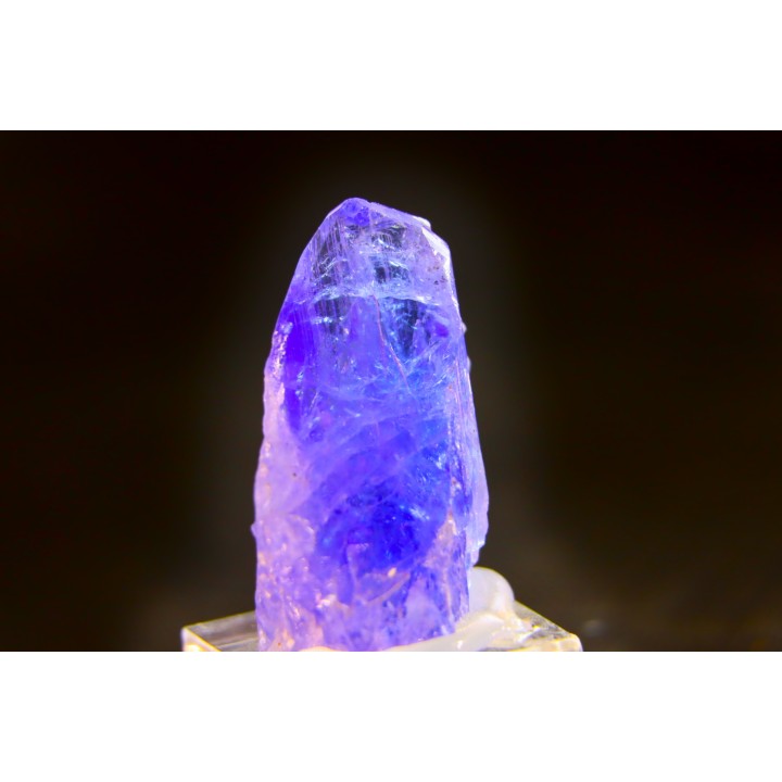 ZOISITE var TANZANITE - Merelani Hills, Arusha Province  TANZANIA