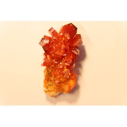 VANADINITE sur BARYTE- Mibladen, Maroc