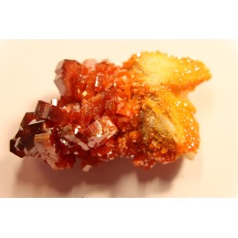 VANADINITE sur BARYTE// Mibladen, Morocco