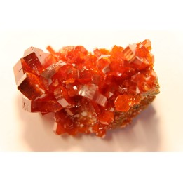 VANADINITE sur BARYTE- Mibladen, Maroc