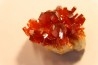 VANADINITE sur BARYTE - Mibladen, Maroc