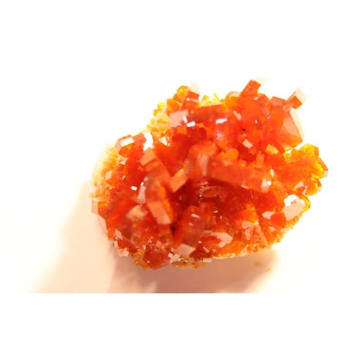 VANADINITE sur BARYTE - Mibladen, Maroc