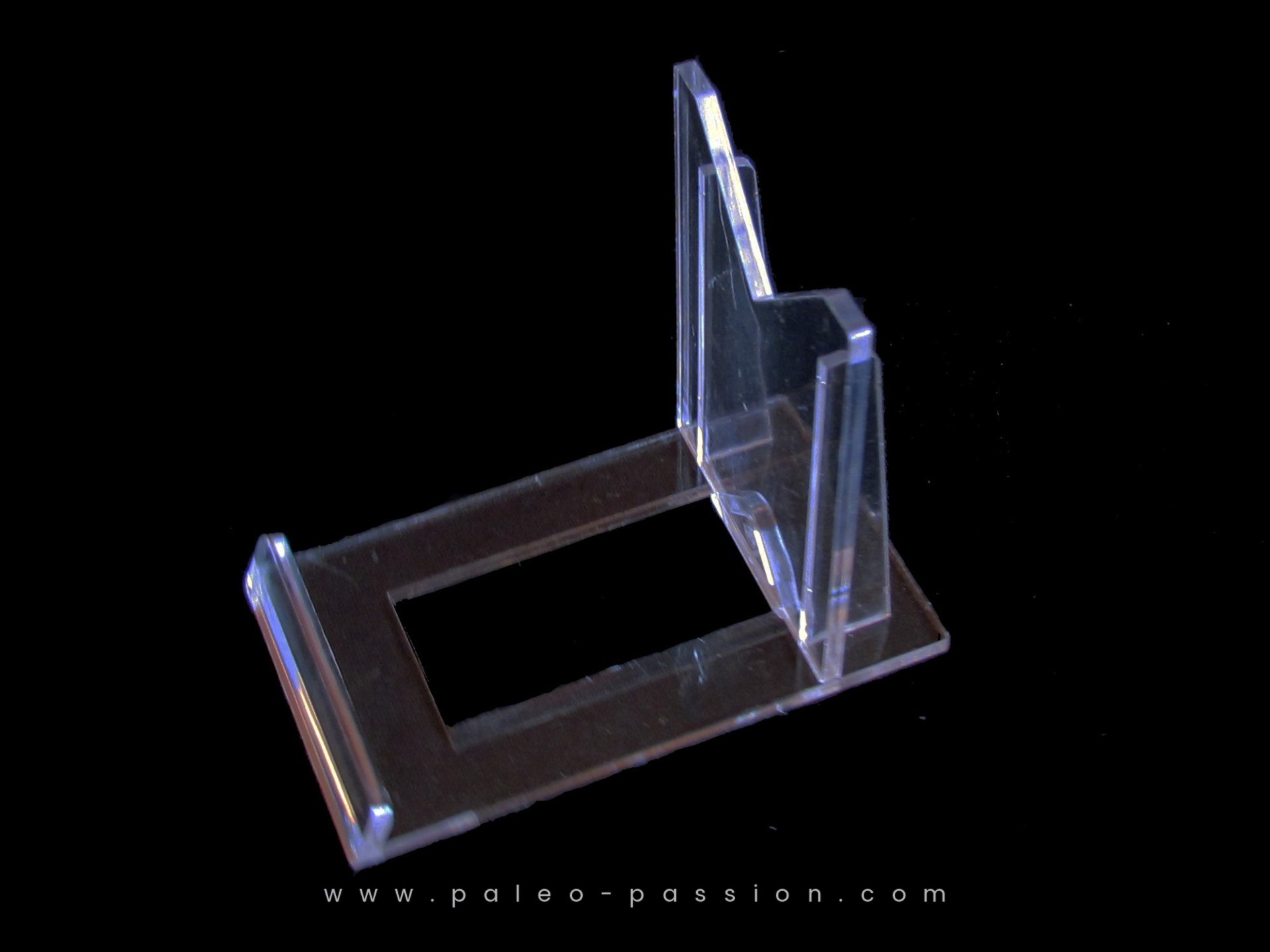 Acrylic support - dimension 9.5 / 8 / 6 cm