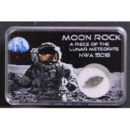 MOON ROCK: Lunar feldspath breccia - NWA 15018