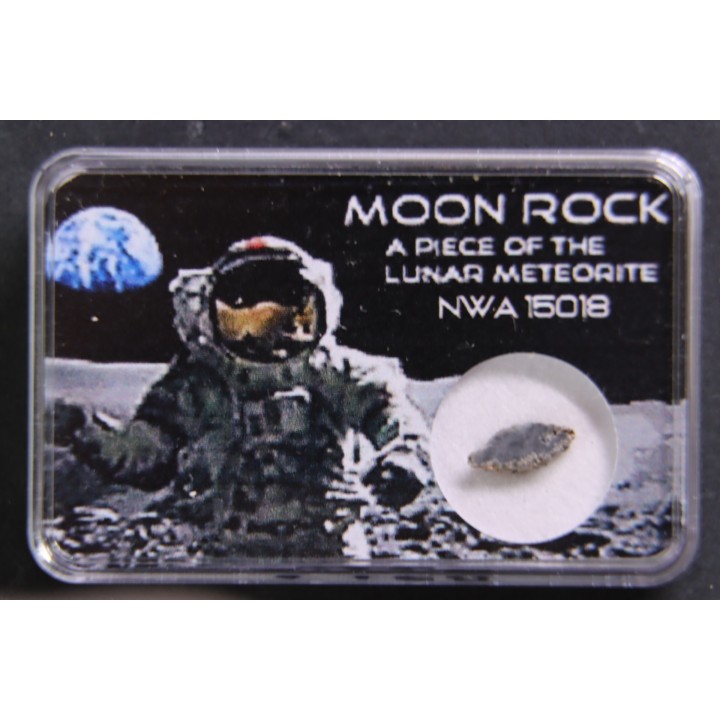 Météorite: Lunar bréche feldspath - NWA 15018