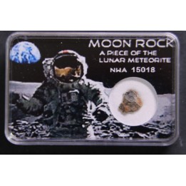 Météorite: Lunar bréche feldspath - NWA 15018