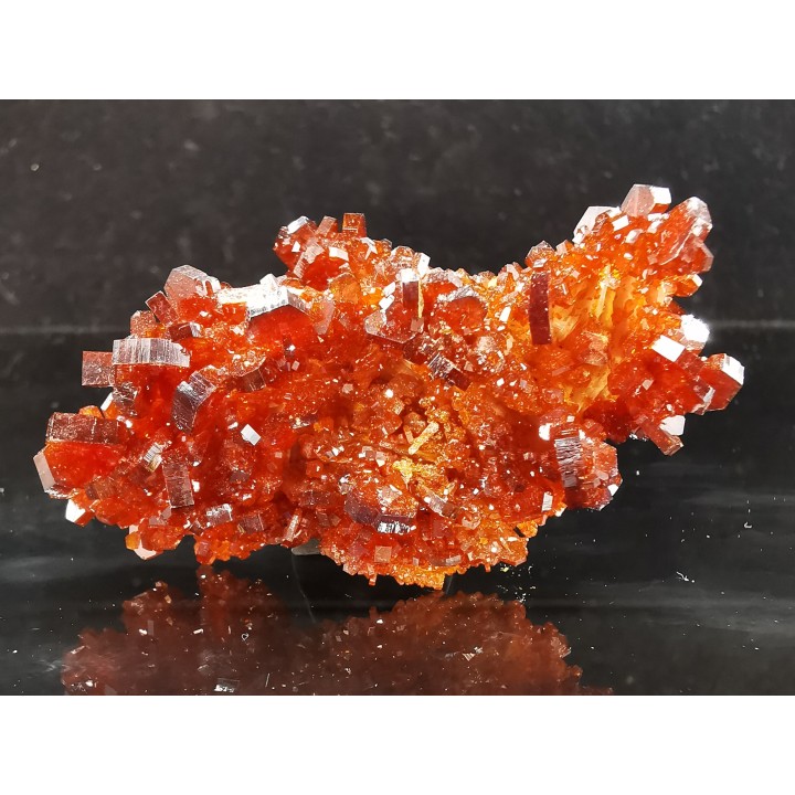 VANADINITE sur BARYTE - Mibladen, Maroc