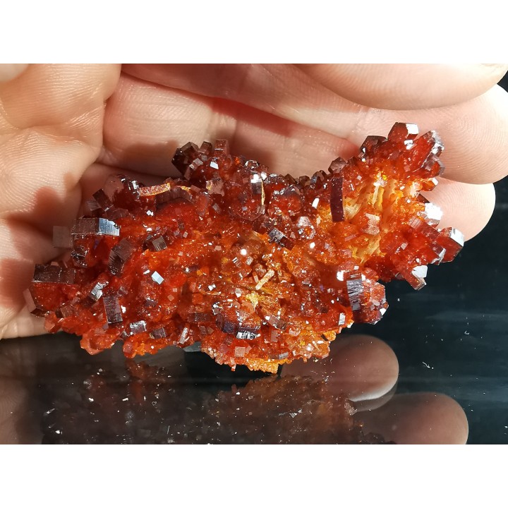 VANADINITE sur BARYTE - Mibladen, Maroc