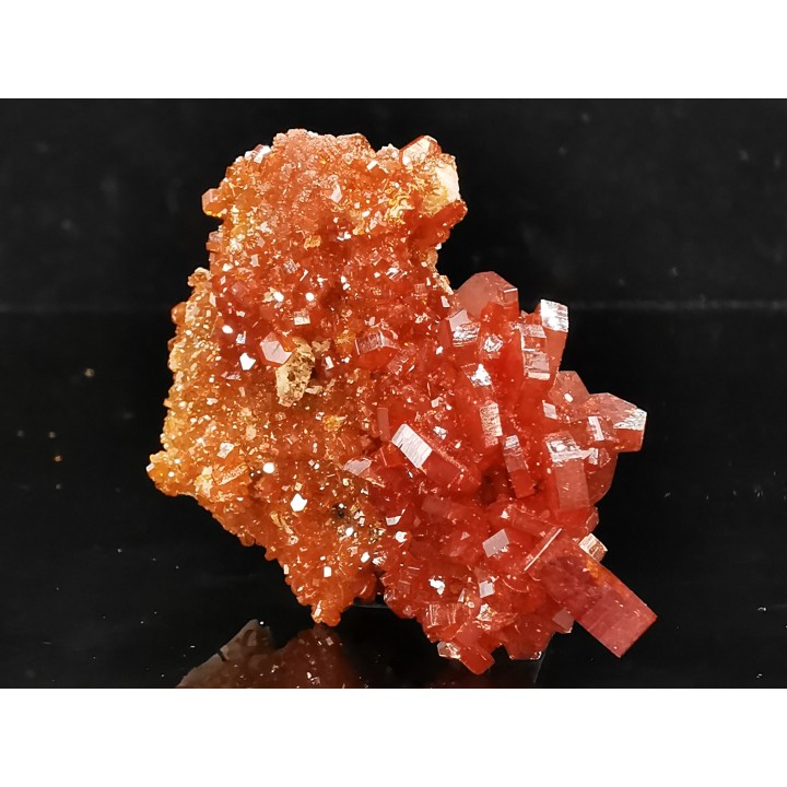 VANADINITE sur BARYTE// Mibladen, Morocco