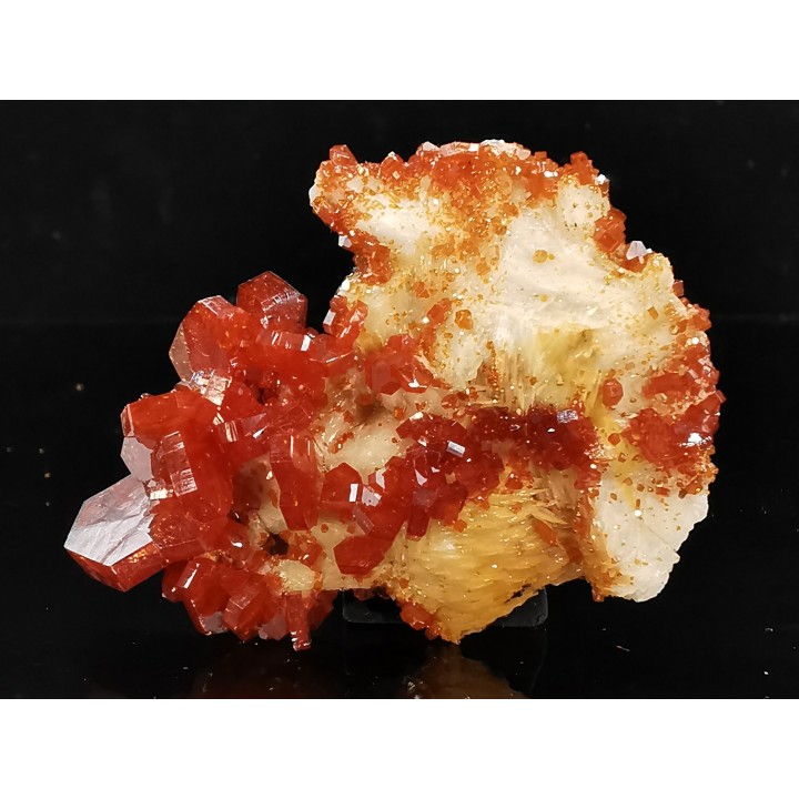VANADINITE sur BARYTE - Mibladen, Maroc
