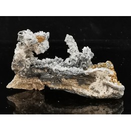 sphalerites orange avec quartz  haus Rappolstein vein,  Sainte Marie Aux Mines, Alsace - FRANCE
