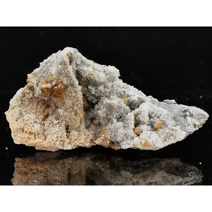 sphalerites orange avec quartz  haus Rappolstein vein,  Sainte Marie Aux Mines, Alsace - FRANCE
